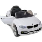 Fehér limited edition elektromos sportautó távirányítóval