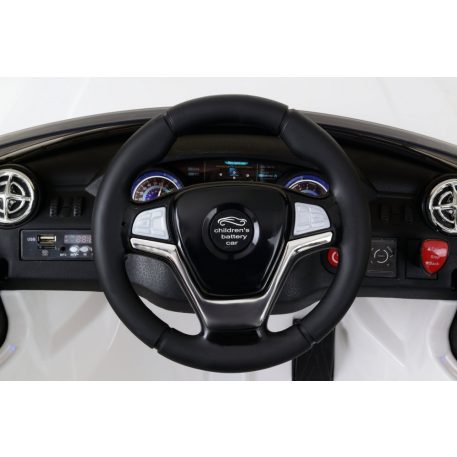 Fehér limited edition elektromos sportautó távirányítóval