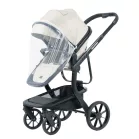 Cărucior Mama Kiddies Icon echipat cu plasă de țânțari.