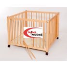 Emelhető magasságú, görgős, kivehető pálcás járóka 120 x 120-as méretben mandula színben