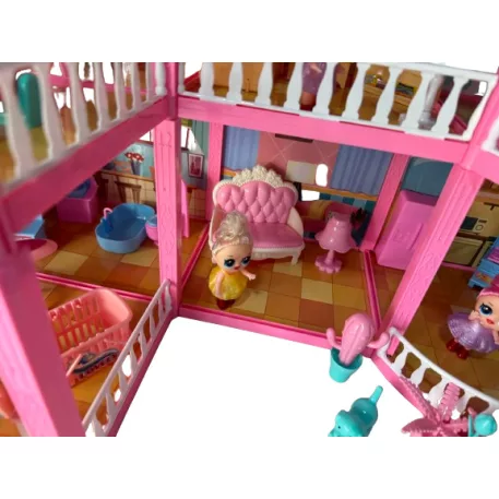 Casă de păpuși – 155 de piese